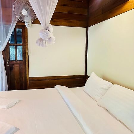 Bambu Huts Hotel Baan Tai Exterior foto